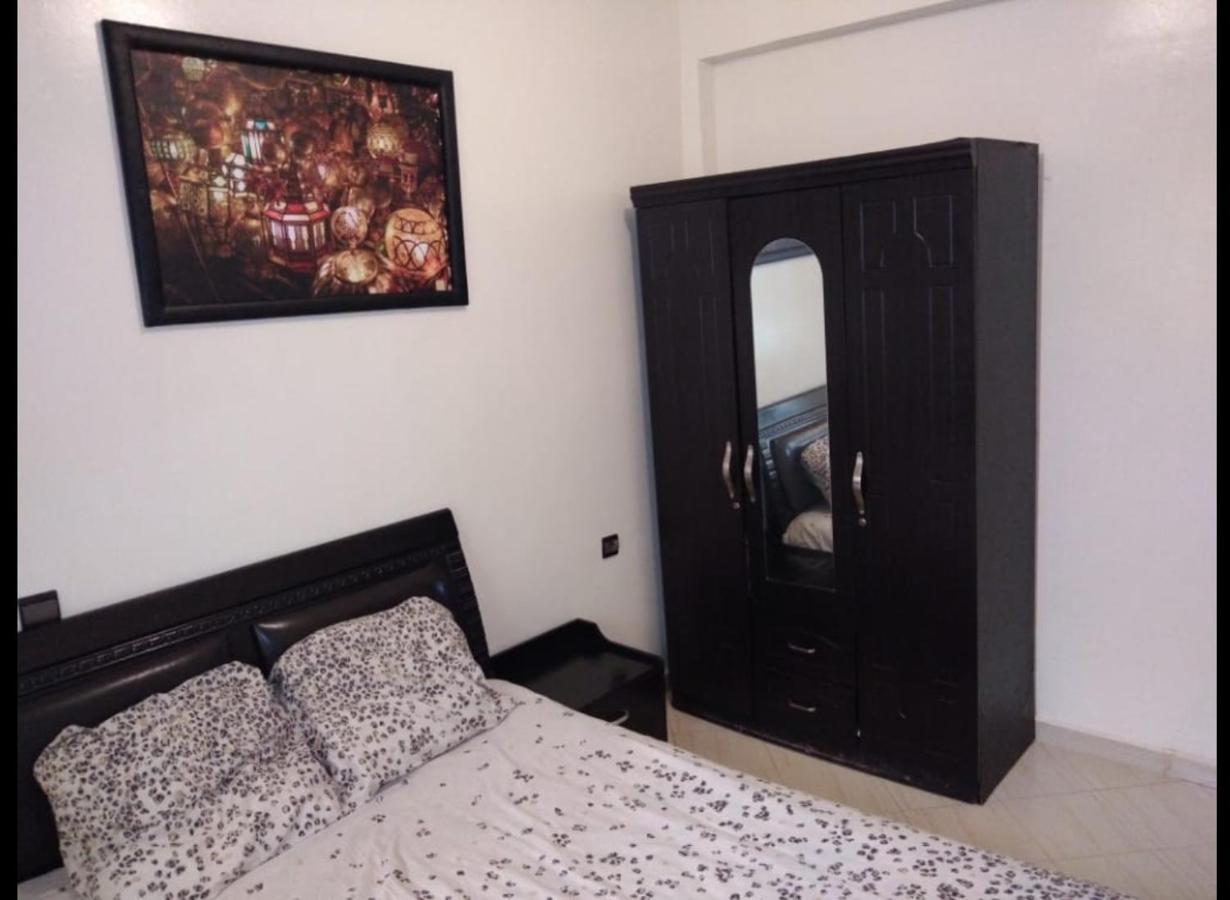 Appartement meublé près du grand souk Elhad Agadir Esterno foto