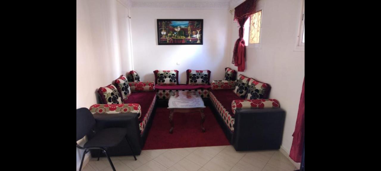 Appartement meublé près du grand souk Elhad Agadir Esterno foto