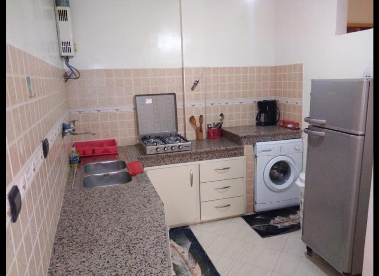 Appartement meublé près du grand souk Elhad Agadir Esterno foto
